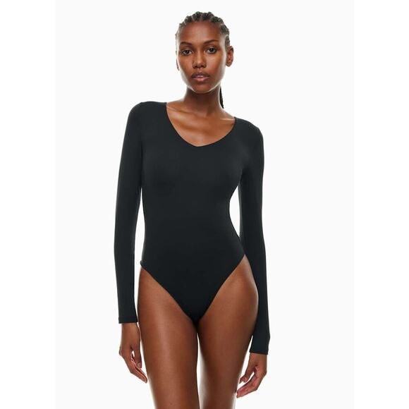 Aritzia Babaton Contour Long Sleeve Bodysuit Black Size Medium - Picture 5 of 15